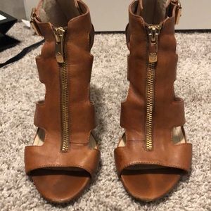 Vince Camuto sandal